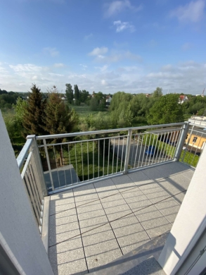 **Traumhafter Ausblick** 5-RWG im 1.OG mit Laminat – 2 Bäder – 2 Balkone **WE 03**,  Bismarckstraße 18, 04509 Delitzsch, Etagenwohnung