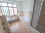 Bad - ***Moderne 2-RWG - Tageslichtbad mit Wanne und Dusche - Terrasse- Ruhige Lage - WE 06***